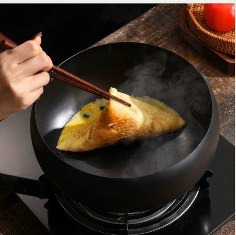 Classic Hand-Forged Skillet With Wooden Handle