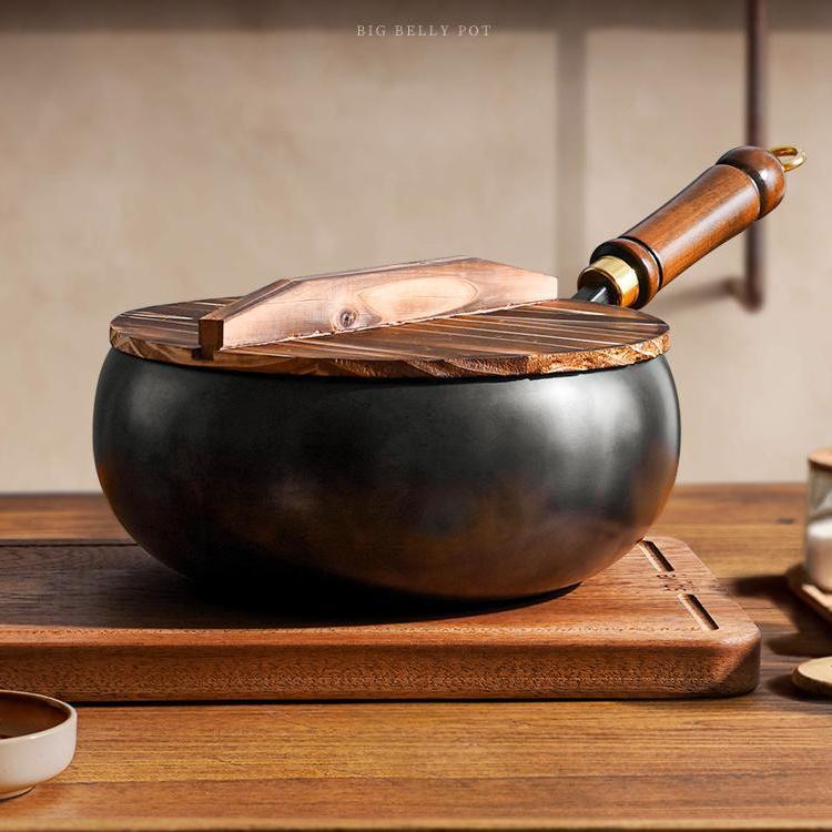 Classic Hand-Forged Skillet With Wooden Handle