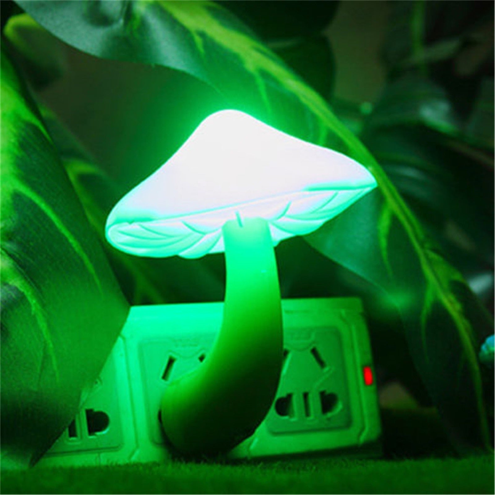 Color-Changing Mushroom Night Light