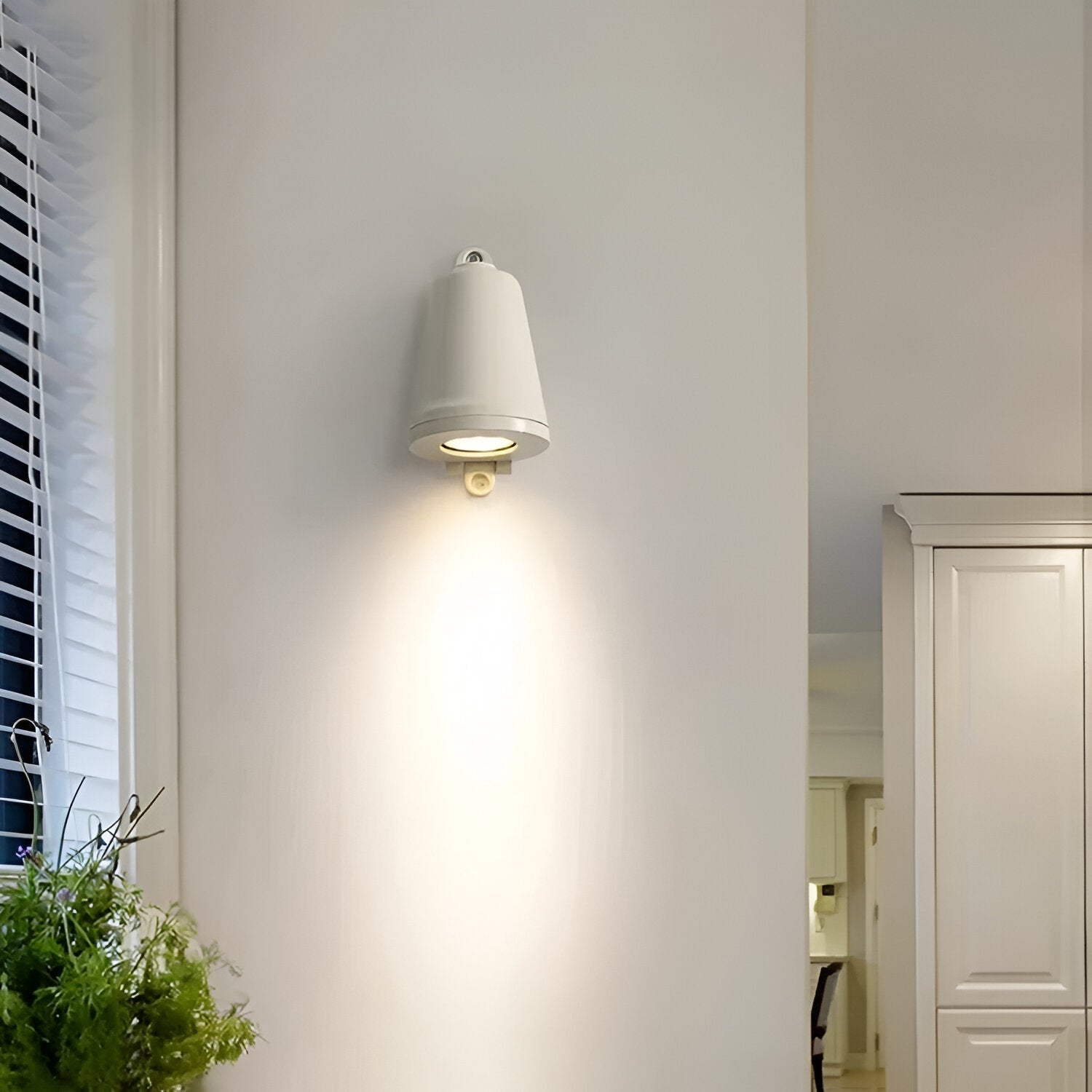 Compact Outdoor LED Sconce