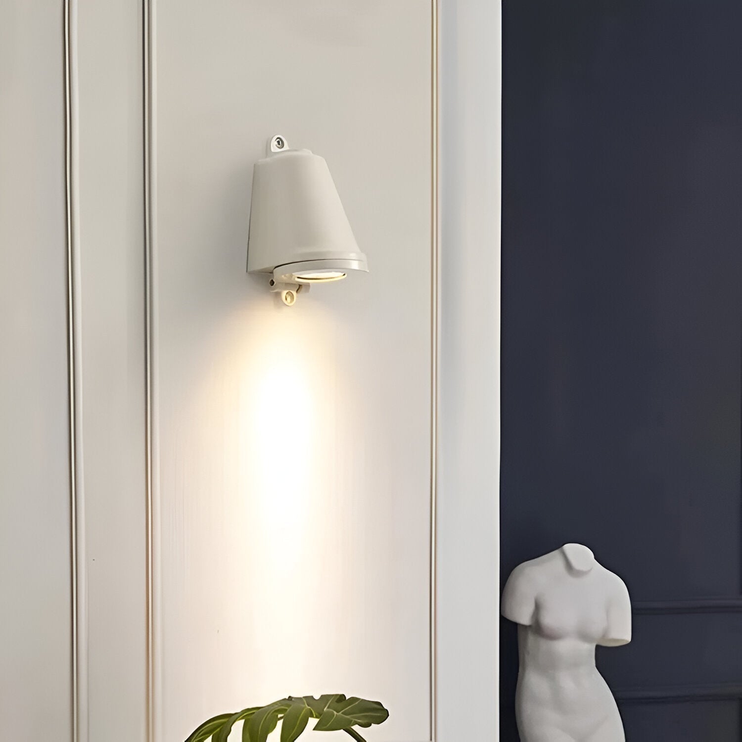Compact Outdoor LED Sconce
