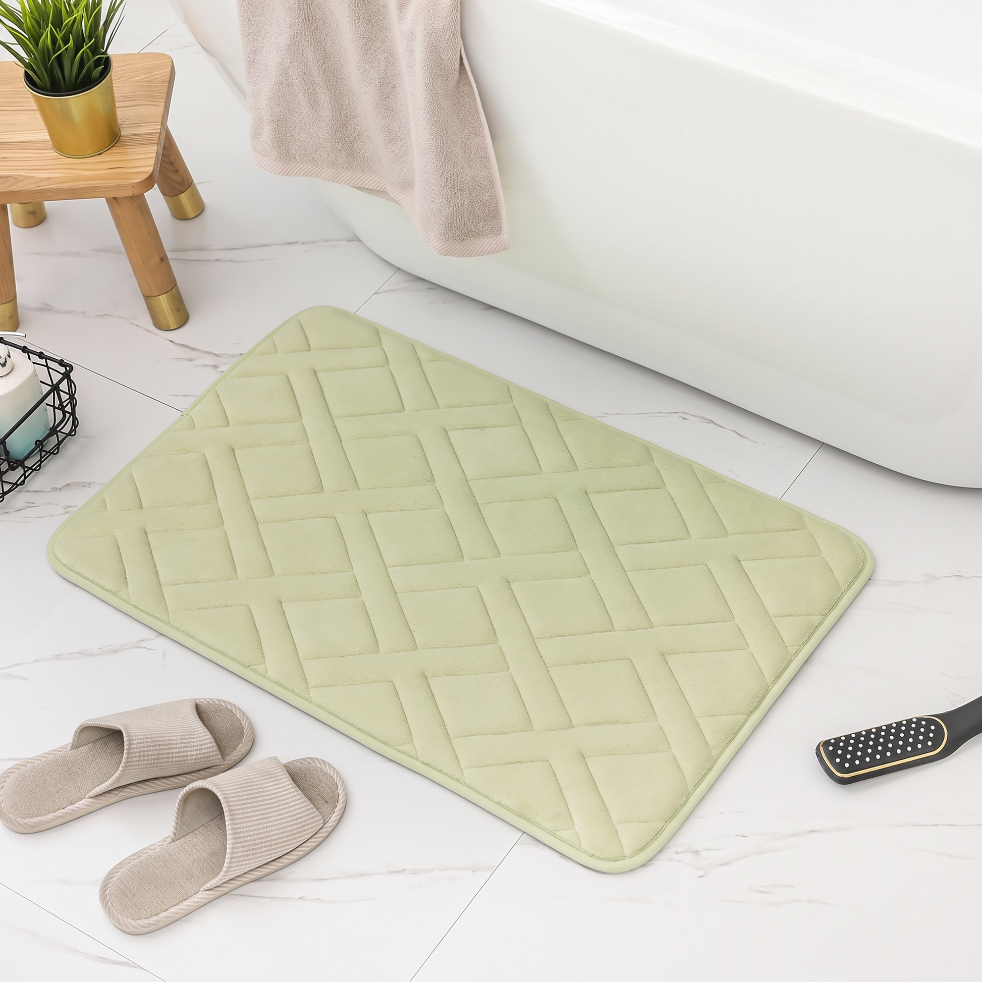 Cross Pattern Bathroom Mat