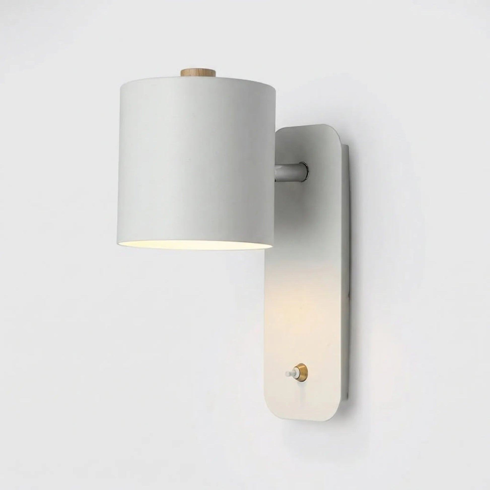 Cylindrical Sconce With Integrated Switch