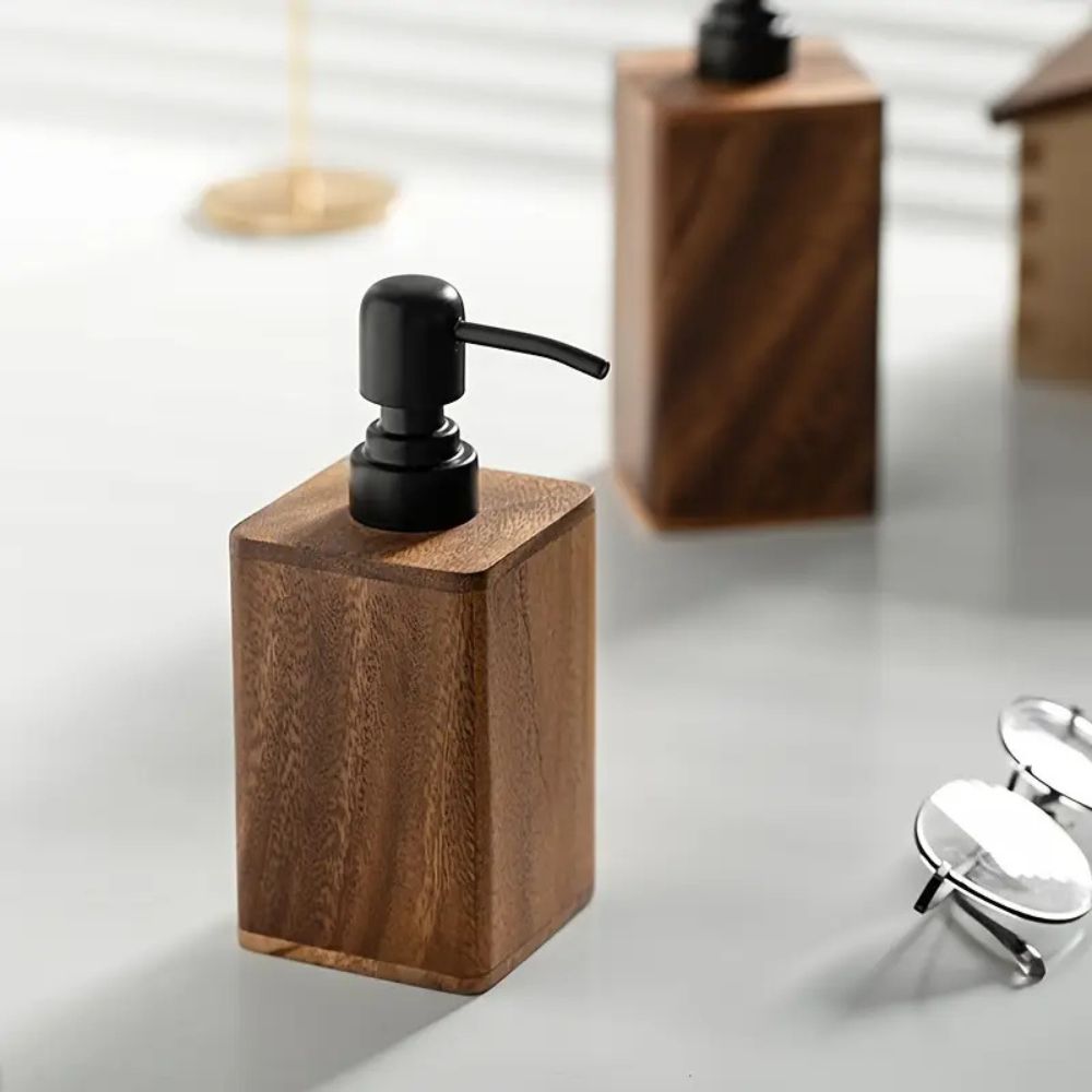 Elegant Countertop Soap Dispenser With Pump
