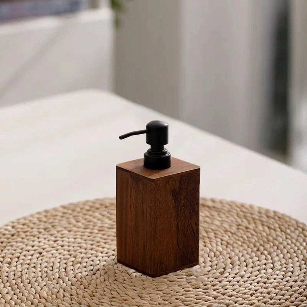 Elegant Countertop Soap Dispenser With Pump
