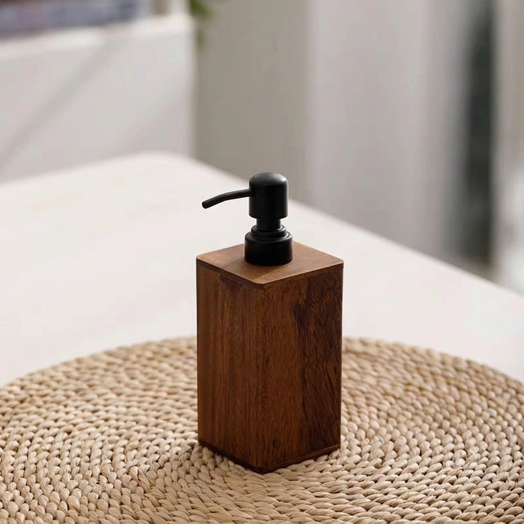 Elegant Countertop Soap Dispenser With Pump