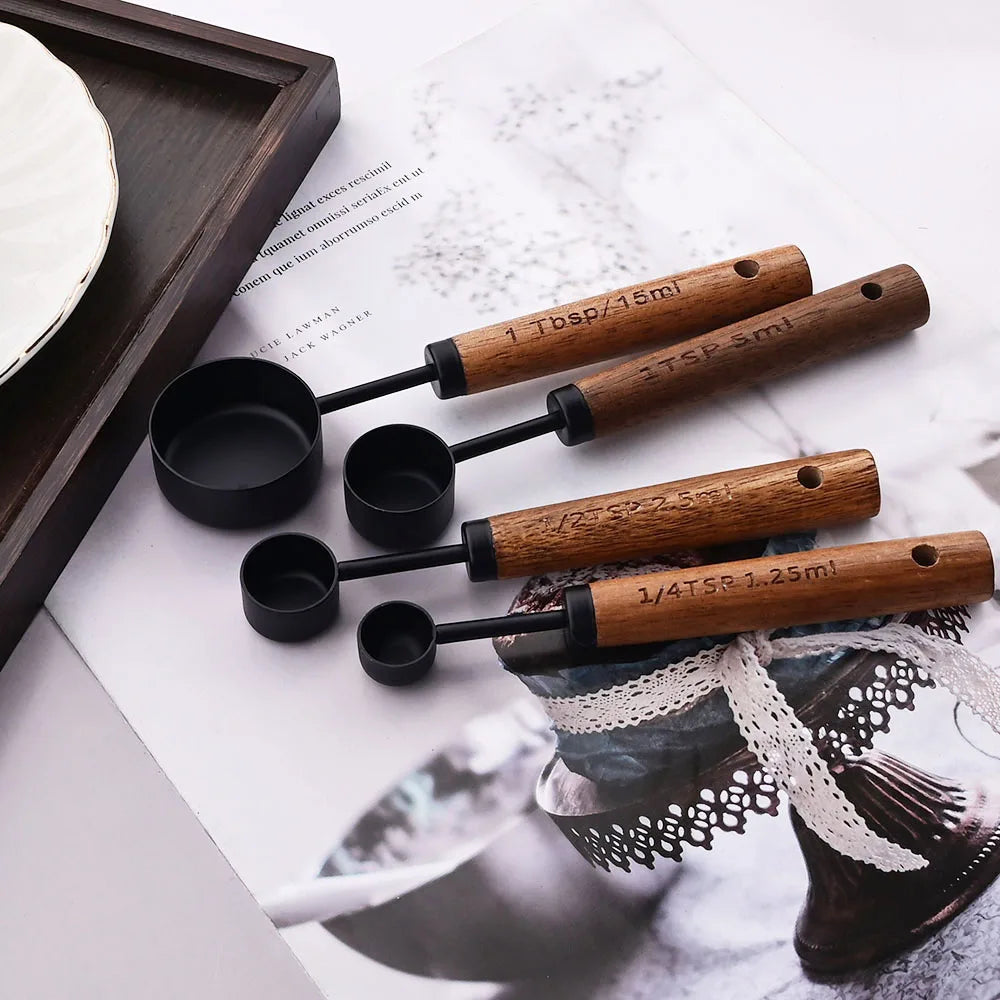 Elegant Measuring Set With Wooden Handles