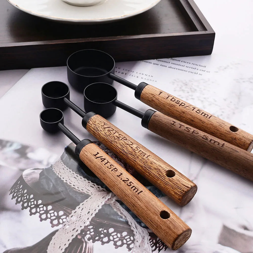 Elegant Measuring Set With Wooden Handles