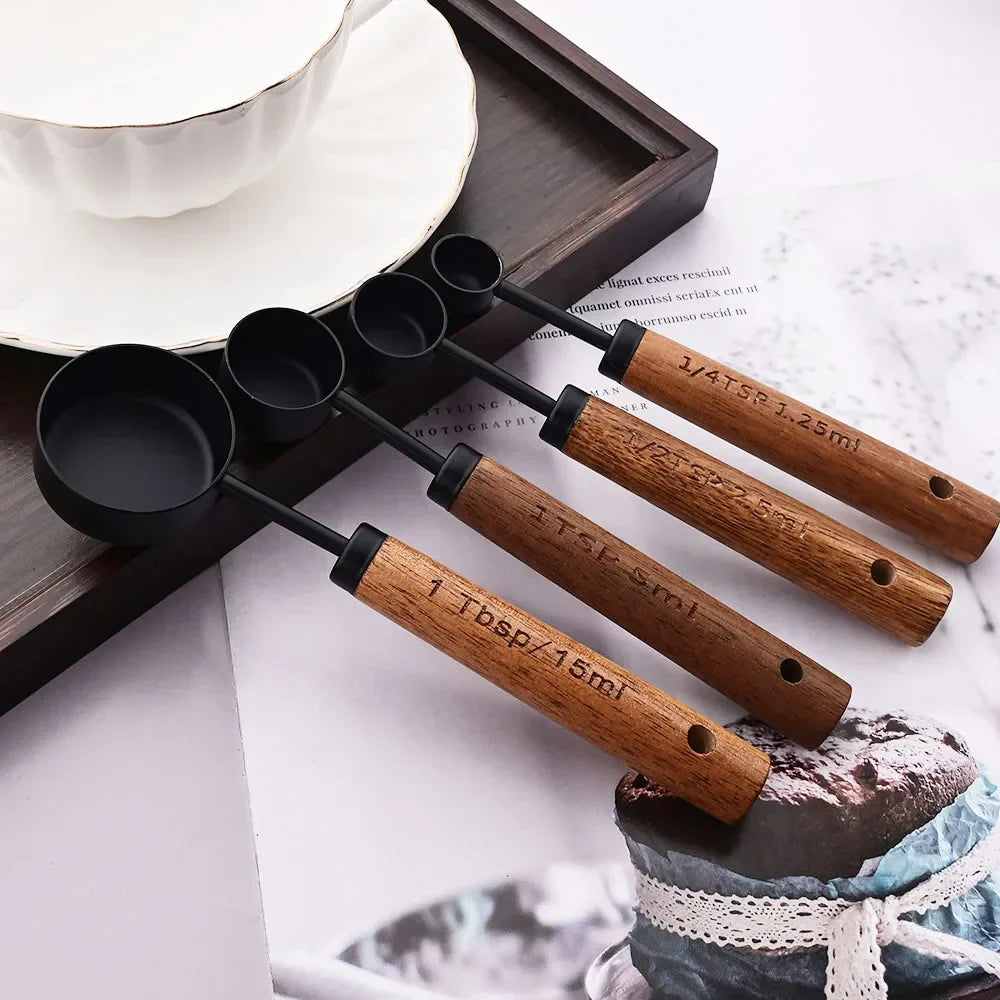 Elegant Measuring Set With Wooden Handles