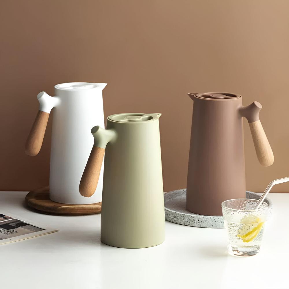 Insulated Carafe With Wooden Handle