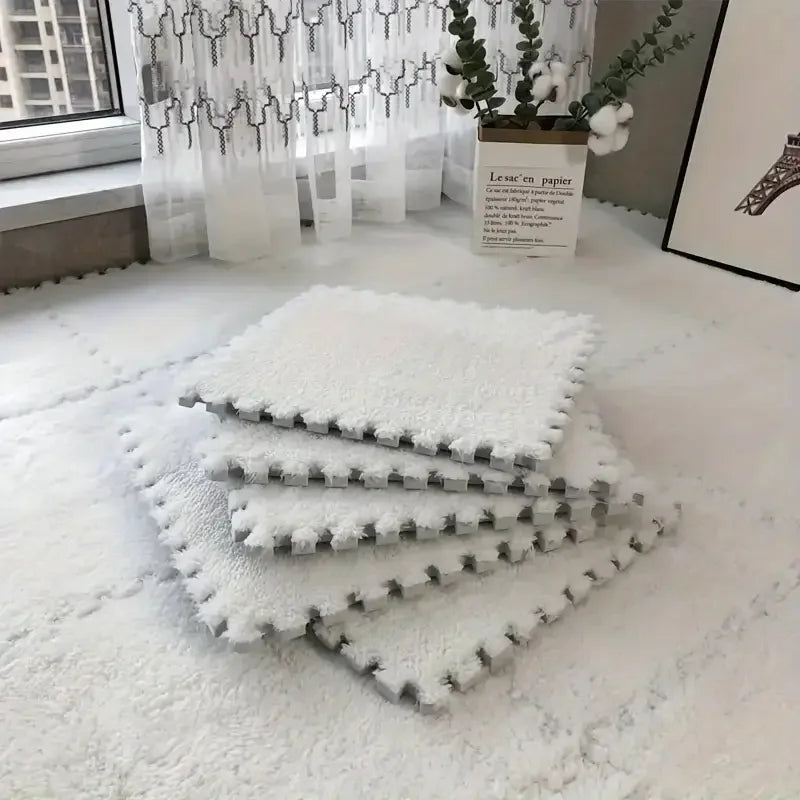 Interlocking Floor Mat With Plush Surface