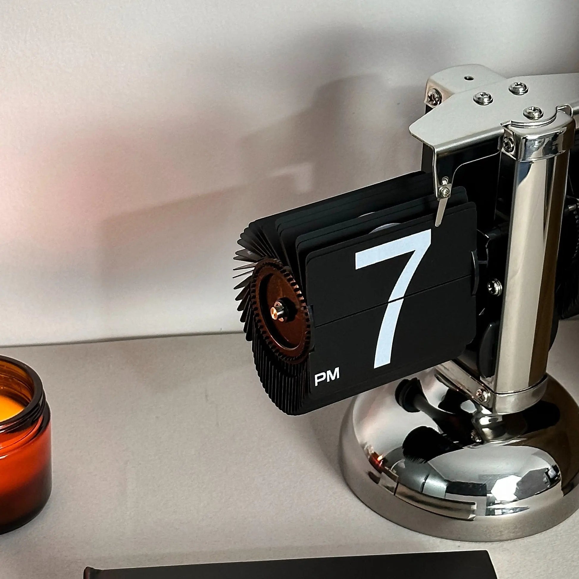 Modern Mechanical Flip Clock