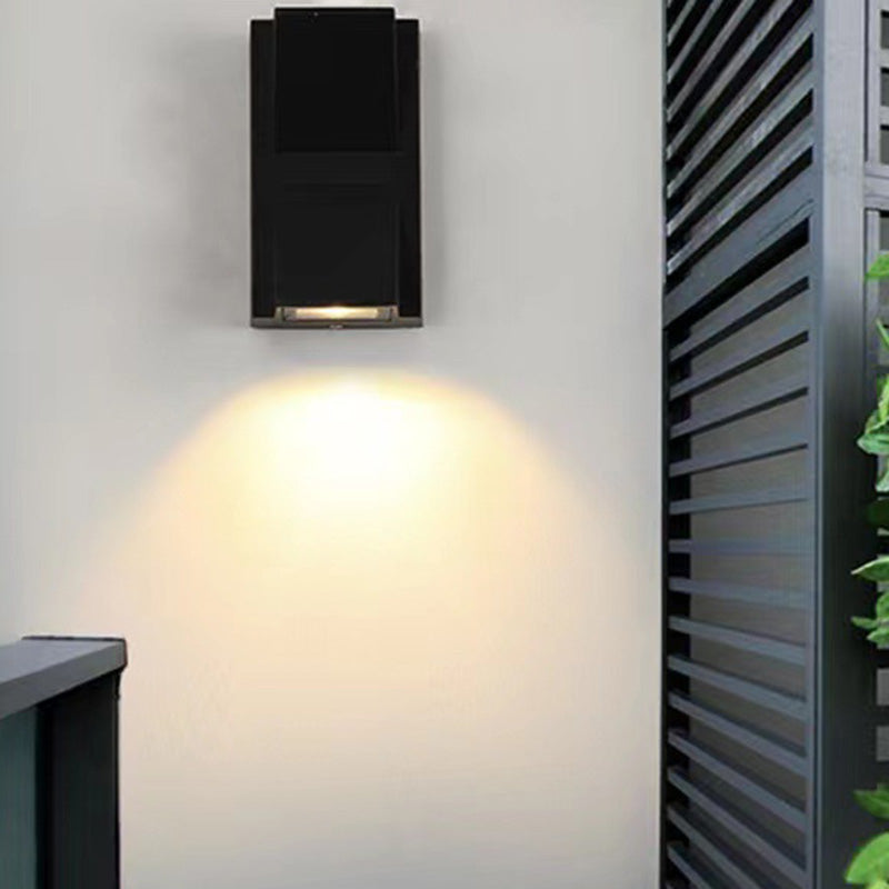 Modern Outdoor Wall Lamp