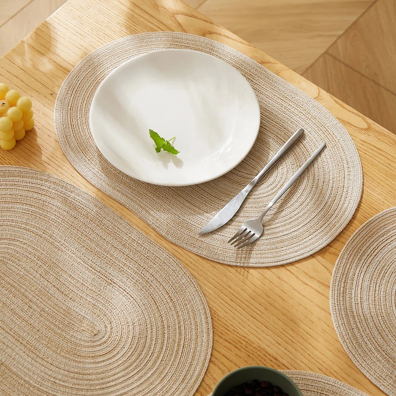 Non-Slip Placemat Set
