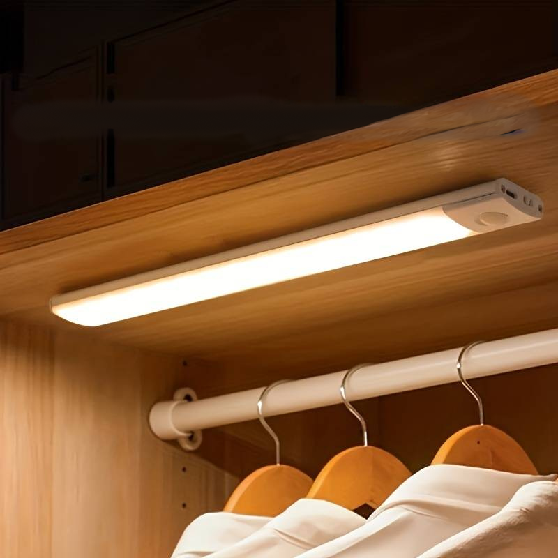 Slim Wireless Night Light With Motion Sensor
