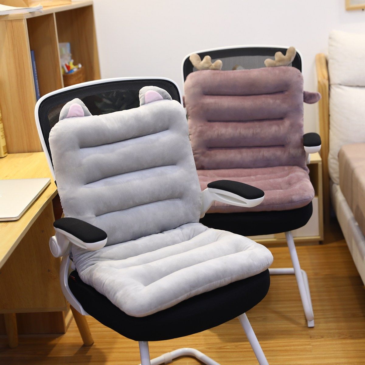 Supportive Cushion with Segmented Padding