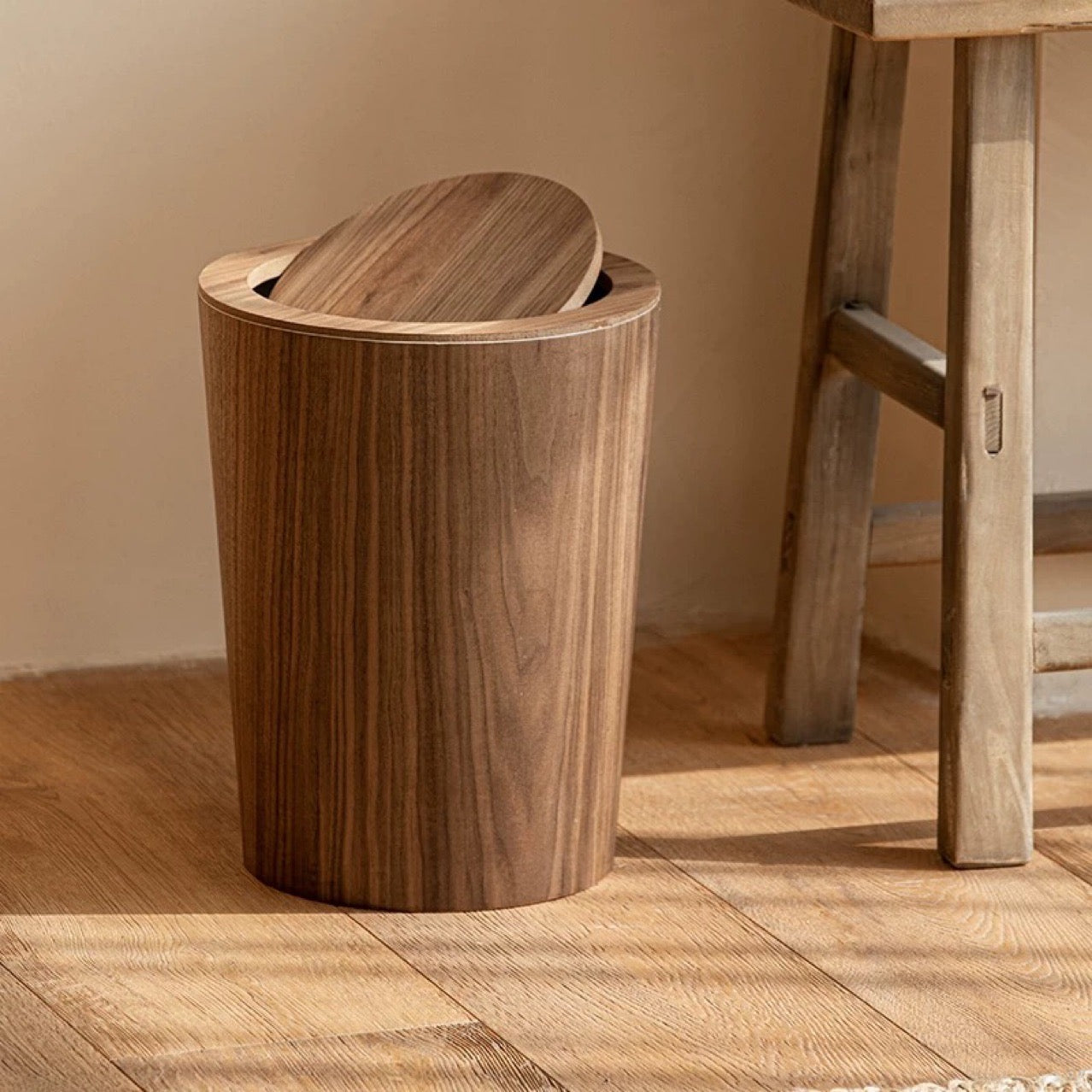 Wood Style Rotating Lid Trash Can